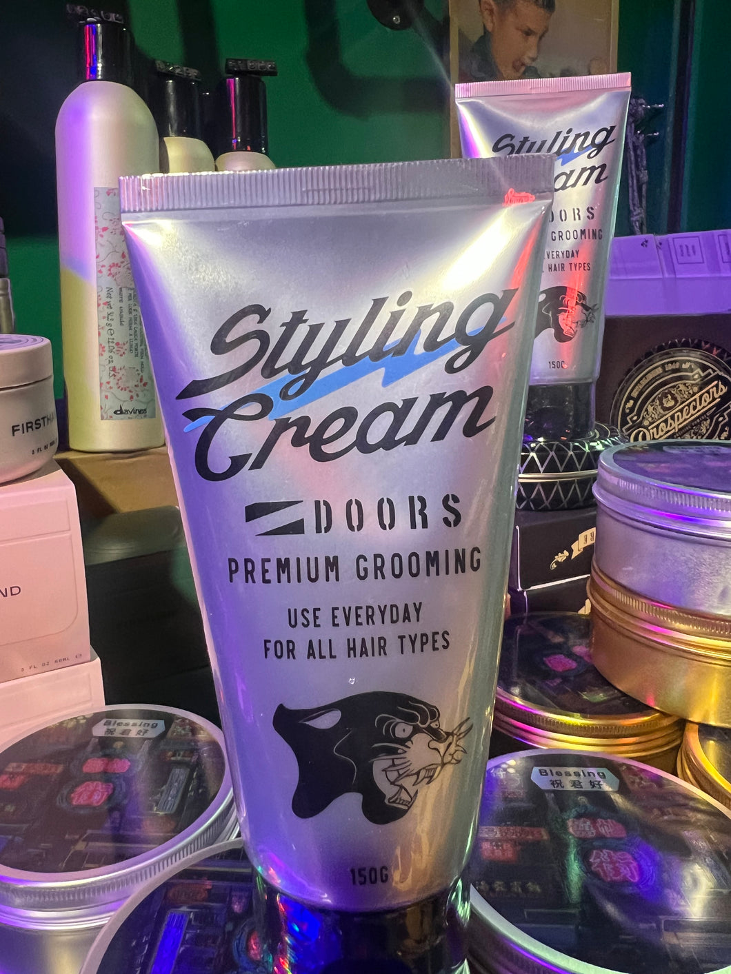 Doors styling cream